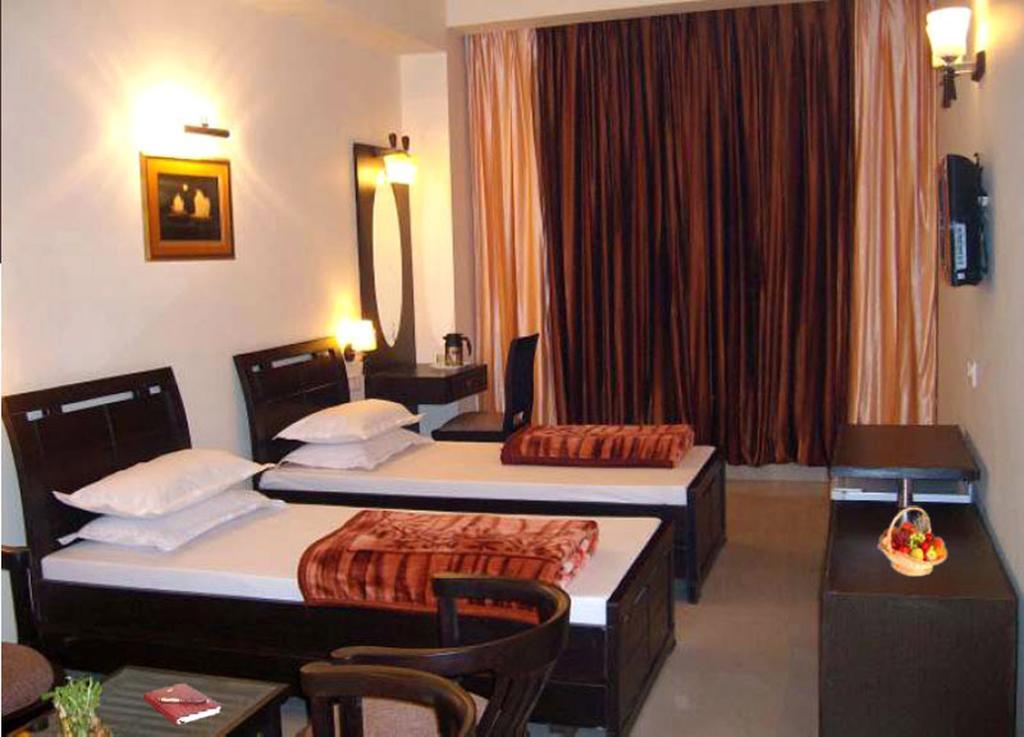 Hotel Hong Kong Inn Amritsar Cameră foto