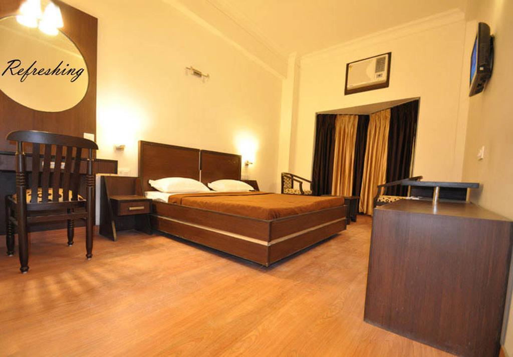Hotel Hong Kong Inn Amritsar Cameră foto